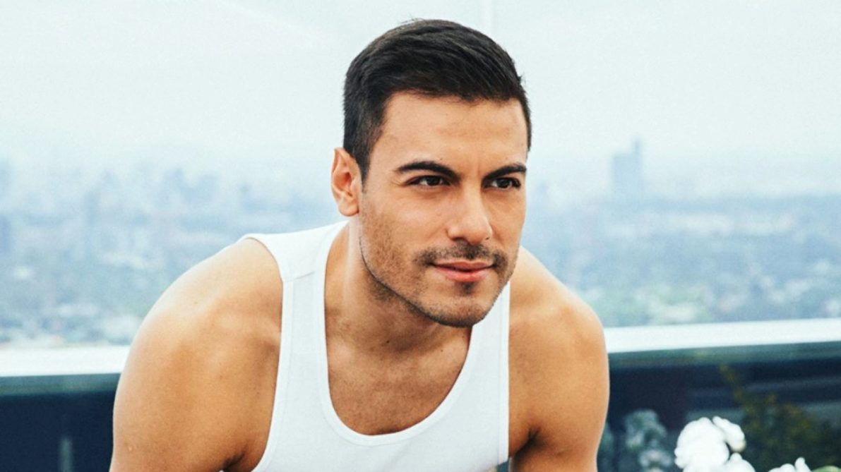 Formula_Music's tweet photo. EL MEJOR DIRECTO LO TIENE... 🎤👑

🔄 Carlos Rivera 
❤️ Miriam Rodríguez https://t.co/qXXOWRvmGv