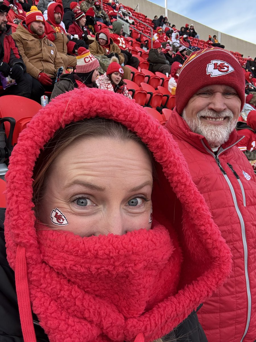 mirakay83's tweet photo. #ChiefsKingdom https://t.co/YtOi9DHLOc