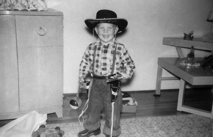 Thank you guys for the birthday wishes. If you can believe it, this is me. I was chasing the cowboy life just about as soon as I could walk, and here I am doing it still. 

Here’s to another year of keeping our sights set on our dreams
#birthdaycelebration #birthday
Start gifting