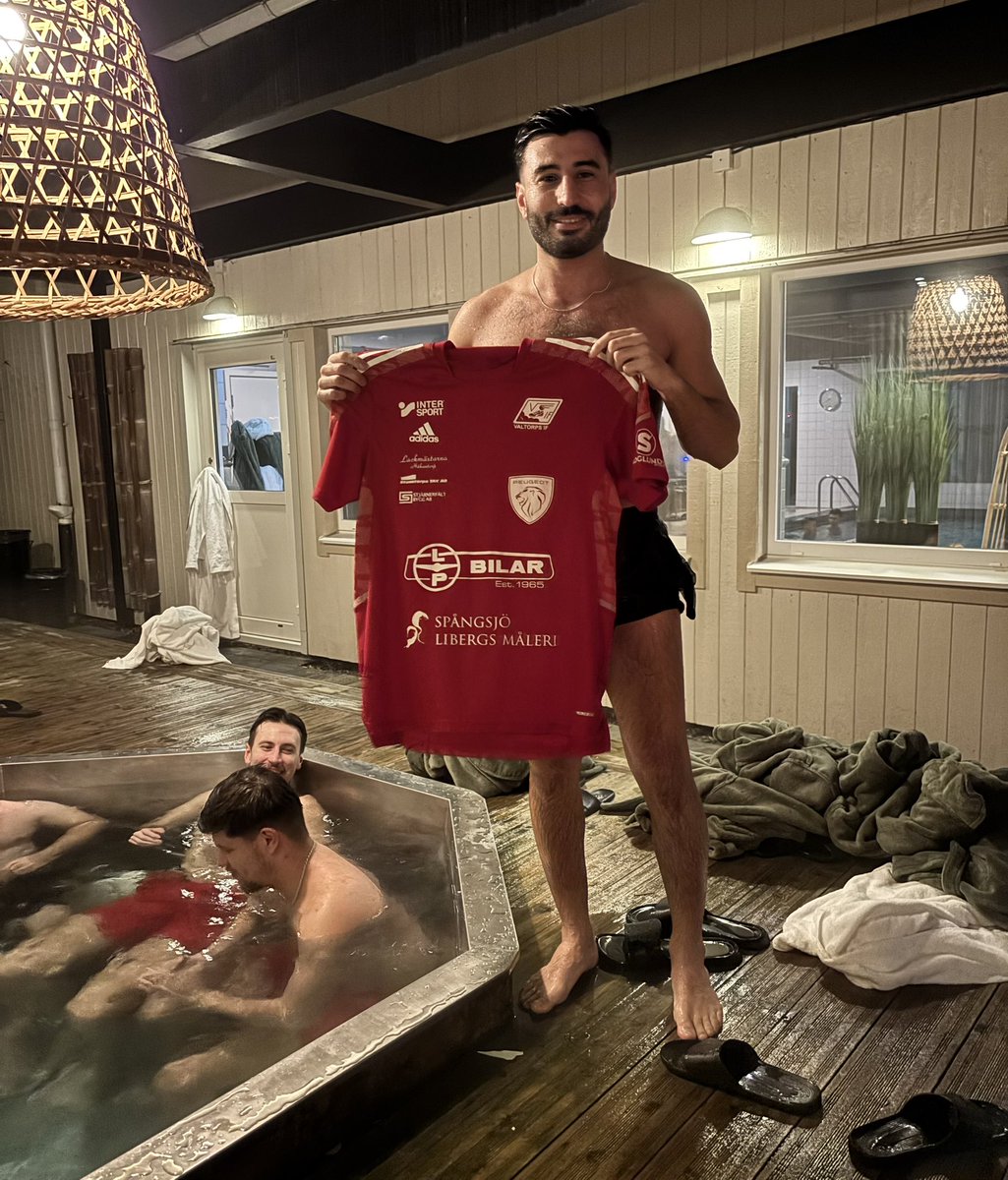 Vävsskommen Evraz 🔴⚪️⚽️