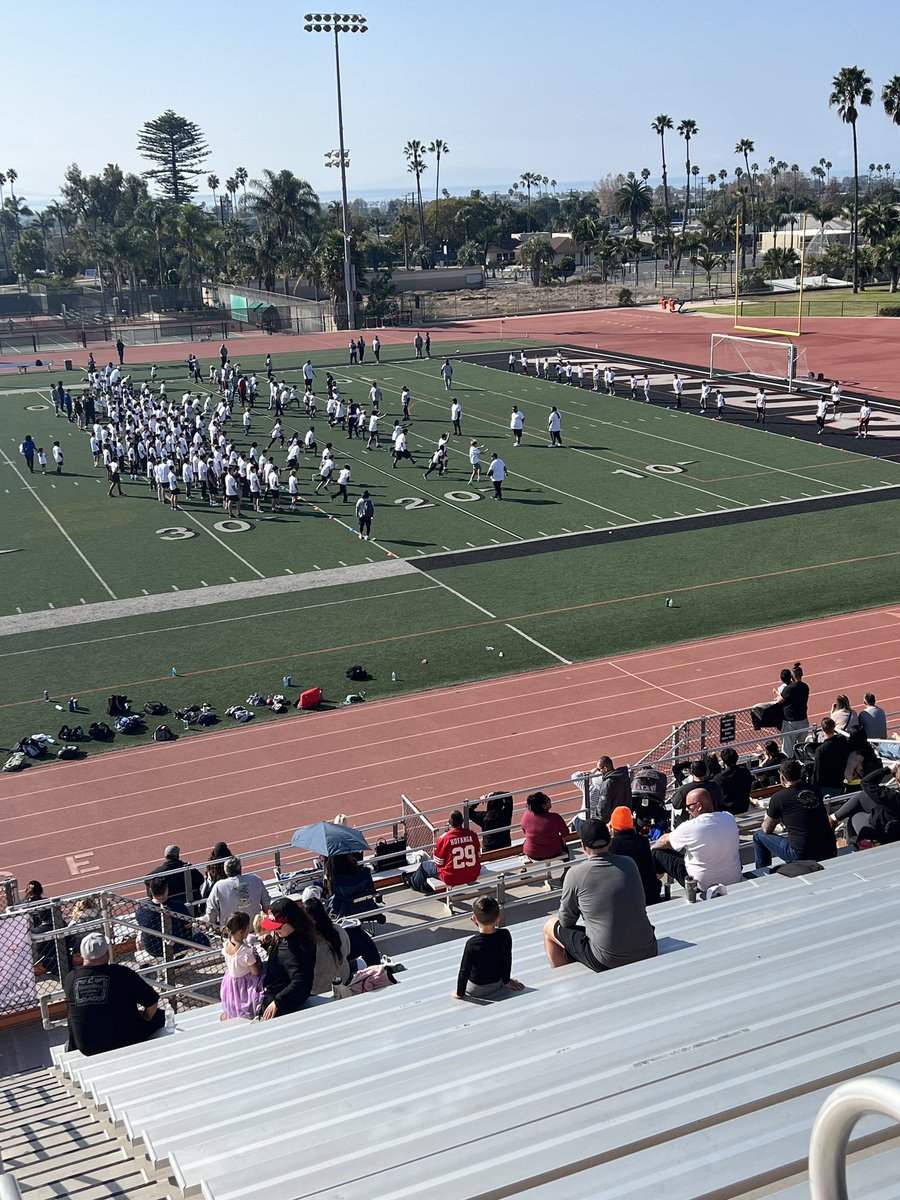 Ventura College Football (@vcpiratefb) on Twitter photo Beautiful Day at the Sportsplex Giving Back to the Community!
<a href="/VCAthletics/">VCPirateAthletics</a> <a href="/prowaytraining/">"THE PROWAY FAMILY"</a> Beautiful Day at the Sportsplex Giving Back to the Community!
<a href="/VCAthletics/">VCPirateAthletics</a> <a href="/prowaytraining/">"THE PROWAY FAMILY"</a>