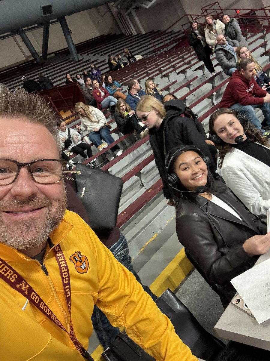 JohnQuarles's tweet photo. Gopher legends announcing the Gopher Gymnastics Meet at 4pm CST today 1/18/2025 @TiarreSales @LexyRamler @GopherWGym RAH! https://t.co/Dvirk2No2M