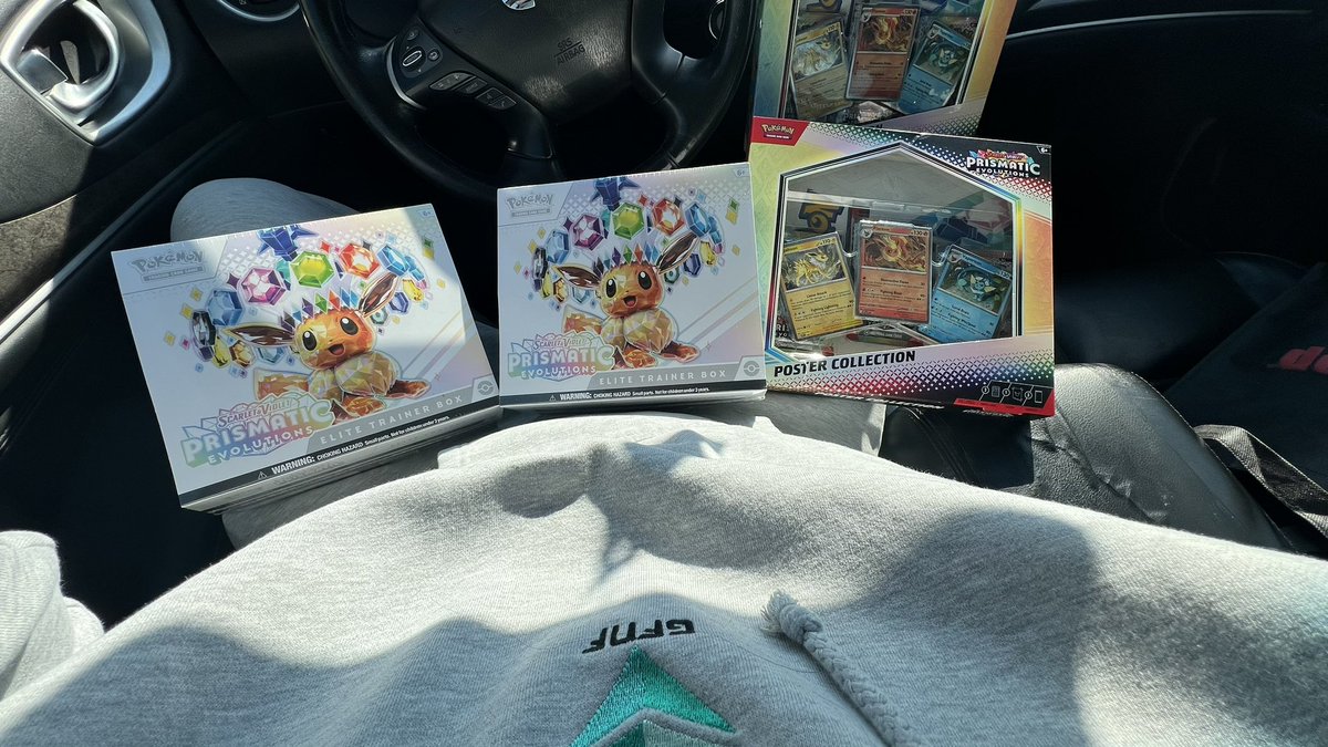 Was out in the trenches early with the <a href="/GFNF__/">GFNF</a> standard issued eth hoodie!