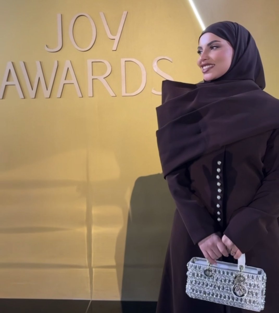 الجمال والاحتشام في صورة 💜 #JoyAwards