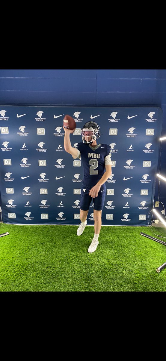 Brady McFarland (@bradymaccccc) on Twitter photo Had an amazing time today at Missouri Baptist University on my official visit! Big thank you to <a href="/MBUCoachB/">Jason Burianek</a> & <a href="/CoachJonnyHeck/">Jonathan Heck</a> for allowing me to come and see campus and spend the day with the staff and players!
<a href="/knott_e2/">Eric Knott</a> <a href="/SmoothSailor_10/">Ja'Quay Garmon</a> Had an amazing time today at Missouri Baptist University on my official visit! Big thank you to <a href="/MBUCoachB/">Jason Burianek</a> & <a href="/CoachJonnyHeck/">Jonathan Heck</a> for allowing me to come and see campus and spend the day with the staff and players!
<a href="/knott_e2/">Eric Knott</a> <a href="/SmoothSailor_10/">Ja'Quay Garmon</a>