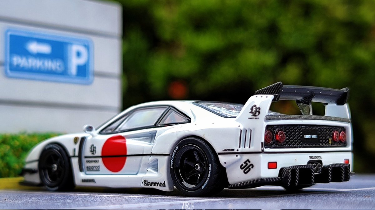 hi_riq27's tweet photo. INNO64 Ferrari F40 LBWK🇯🇵
One of the best build by Liberty Walk
#tfs_photography #diecast #miniscale #inno #inno64 #ferrari #ferrarif40 #f40 https://t.co/rl2gQfDdVi