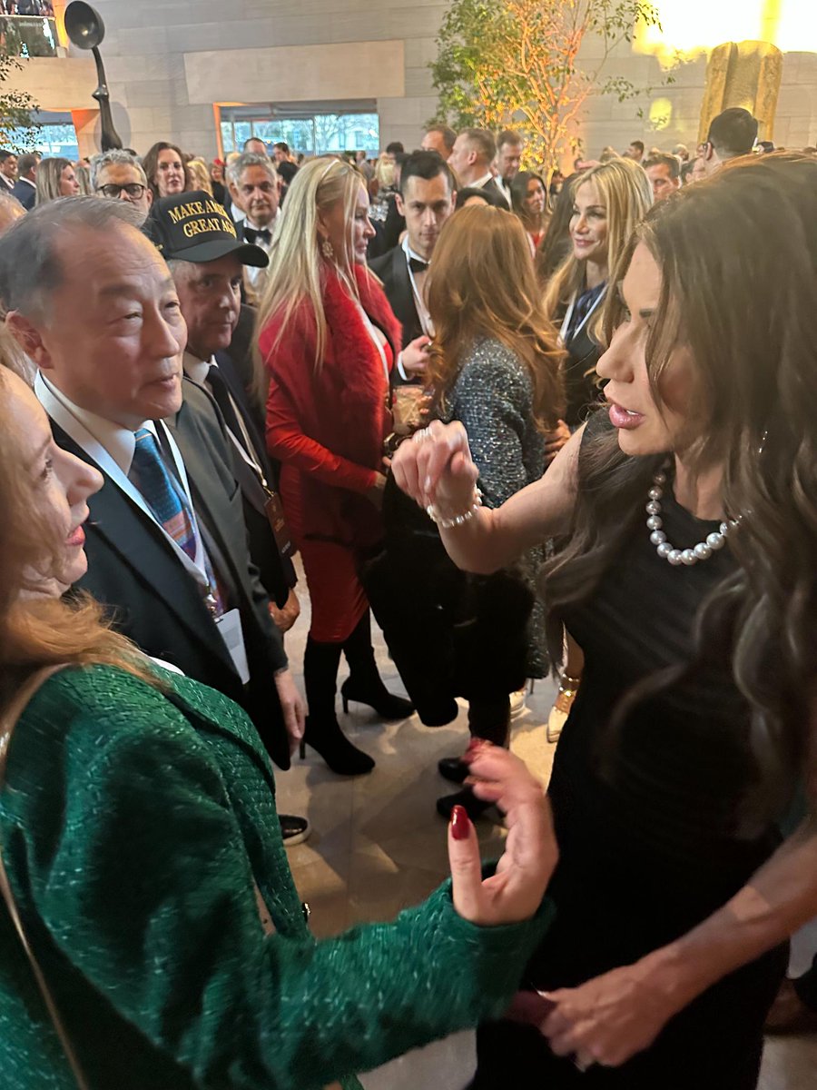 Solomon Yue tweet media