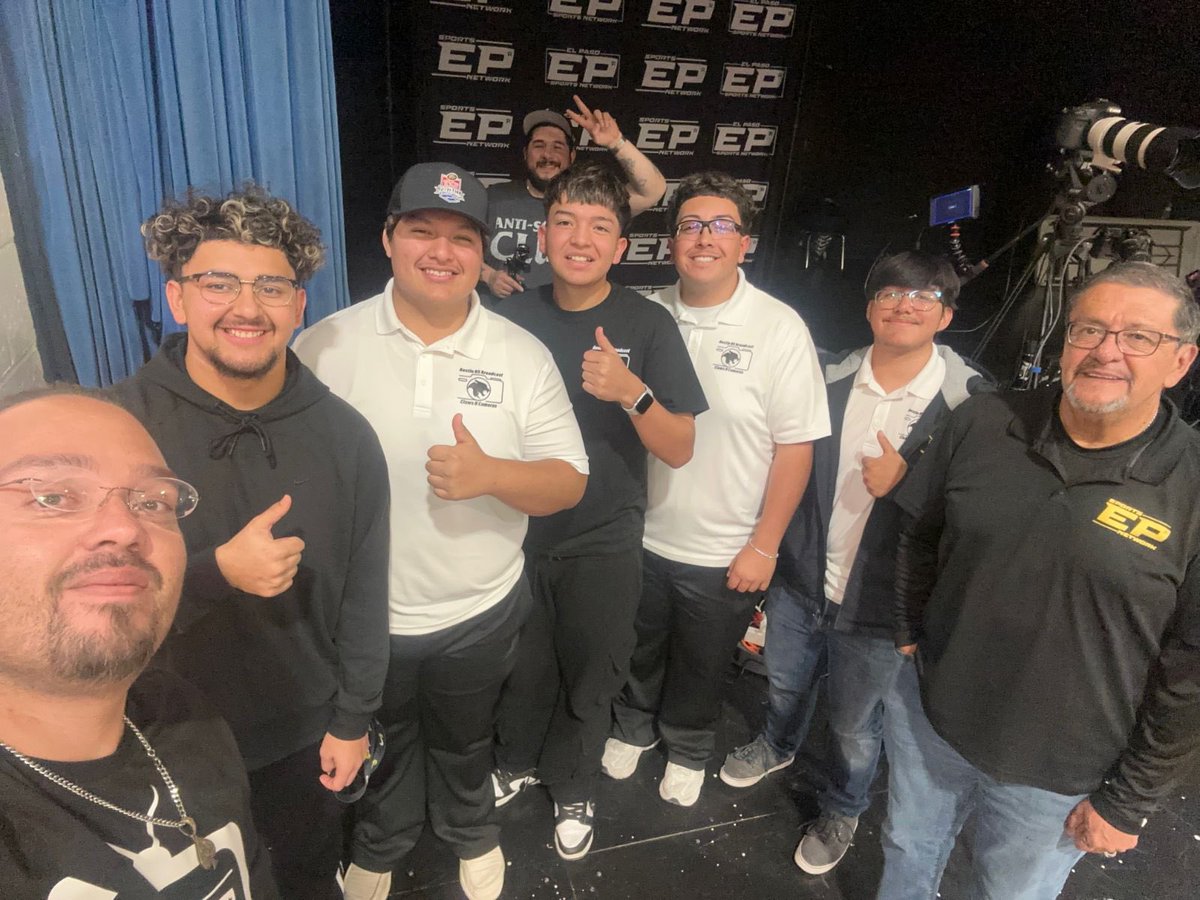 EPISD ATHLETICS (@episdathletics) on Twitter photo Thanks EP Sports Networkโฆ For covering this weekends Bowie Wrestling Invitational - With the Austin High School Claws and Cameras broadcast team, they helped with the play by play and floor cameras for the broadcast today!! <a href="/epsportsnet/">El Paso Sports Network</a> <a href="/ELPASO_ISD/">El Paso ISD</a> Thanks EP Sports Networkโฆ For covering this weekends Bowie Wrestling Invitational - With the Austin High School Claws and Cameras broadcast team, they helped with the play by play and floor cameras for the broadcast today!! <a href="/epsportsnet/">El Paso Sports Network</a> <a href="/ELPASO_ISD/">El Paso ISD</a>