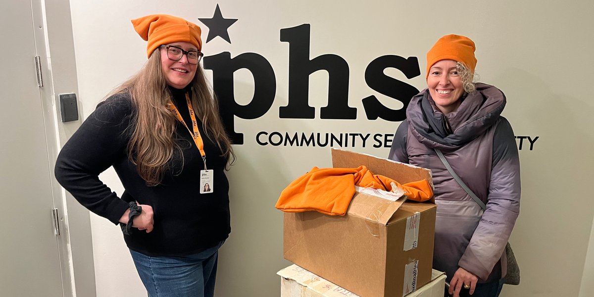 Special thanks to the Vancouver Community College fashion students who sewed fleece toques, mitts and scarves for people in the DTES.

<a href="/myVCC/">VCC</a> Fashion and Creative Courses Program Coordinator Sarah Murray called round with the finished items for distribution.