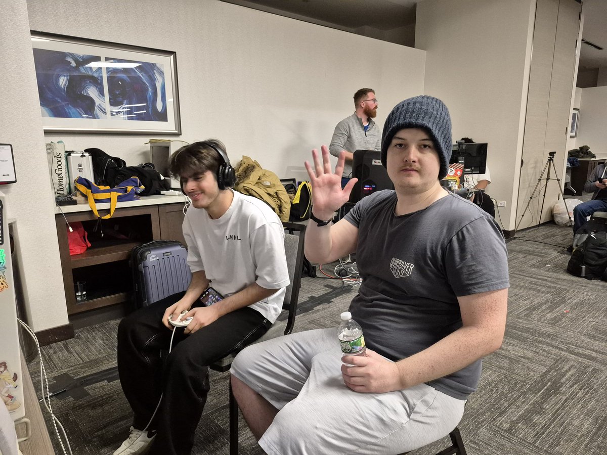 GRAND FINALS GET IN HERE twitch.tv/brotherlylovem…!!!!!