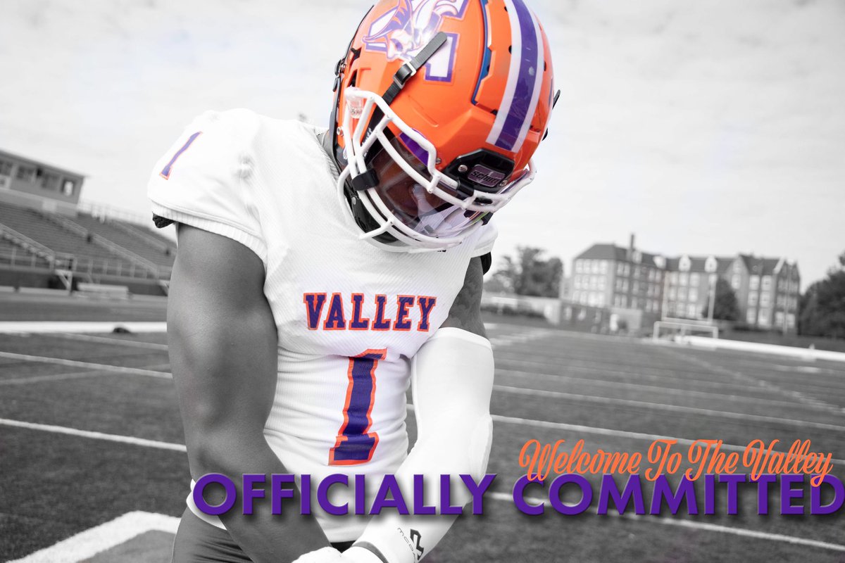 After a great visit with the valley, I’m glad to show my commitment.<a href="/CoachJakeWilson/">Jake Wilson</a> <a href="/MovalFootball/">MVC_Football</a> <a href="/dhswarriorfb/">d’Iberville Warrior Football</a> <a href="/Coastfootball/">Coast Football™</a> <a href="/AnsleyBrentTV/">Ansley Brent</a>