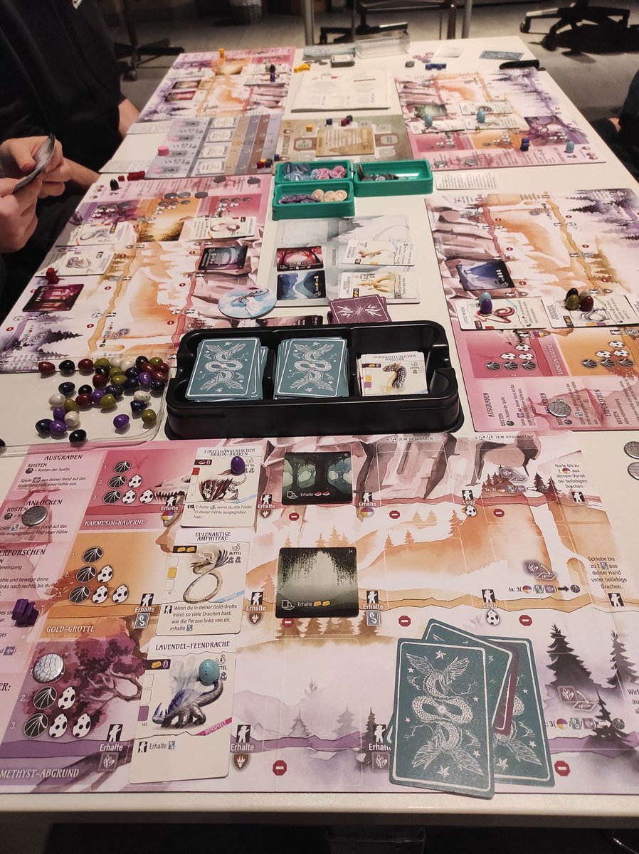 Oecher Meeples tweet media