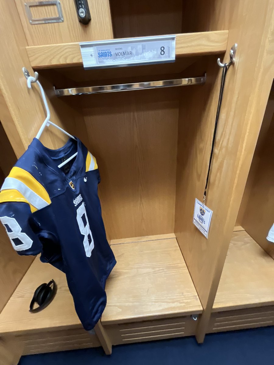 Nivens Volmar (@nivensvolmar) on Twitter photo After a great campus tour and conversation with Coach <a href="/CoachBolme/">Coach Jon Bolme</a> and @CoachButt I am excited to announce that I have been granted an Official Offer to <a href="/CSSSaintsFB/">Saints Football</a> #AGTG✝️
<a href="/CoachCCeletti30/">Cam Celetti</a> <a href="/Coach_Heffernan/">Mike Heffernan</a> <a href="/PeddyBrant29994/">brant peddy</a> <a href="/JDMitchell99/">Coach John Mitchell</a> <a href="/OrangeSportsOMG/">Orange Observer Sports</a> <a href="/ViperFB_OCPS/">Lake Buena Vista HS Football-OCPS</a> After a great campus tour and conversation with Coach <a href="/CoachBolme/">Coach Jon Bolme</a> and @CoachButt I am excited to announce that I have been granted an Official Offer to <a href="/CSSSaintsFB/">Saints Football</a> #AGTG✝️
<a href="/CoachCCeletti30/">Cam Celetti</a> <a href="/Coach_Heffernan/">Mike Heffernan</a> <a href="/PeddyBrant29994/">brant peddy</a> <a href="/JDMitchell99/">Coach John Mitchell</a> <a href="/OrangeSportsOMG/">Orange Observer Sports</a> <a href="/ViperFB_OCPS/">Lake Buena Vista HS Football-OCPS</a>