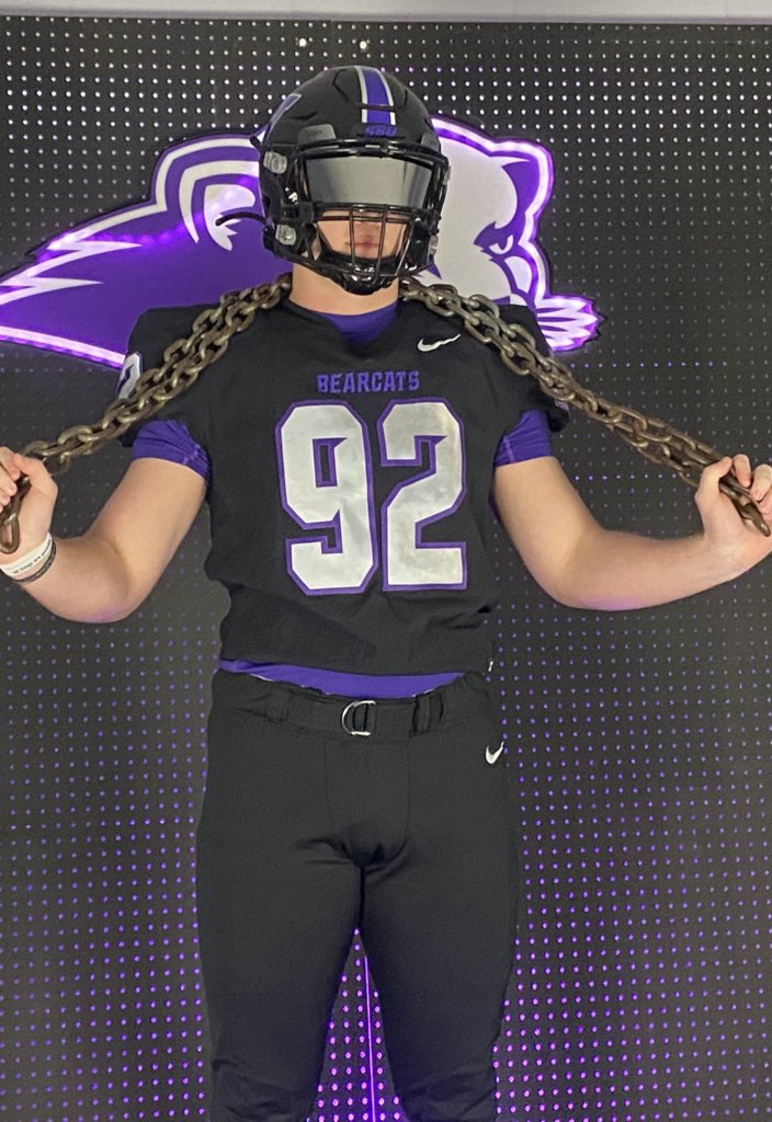 Peyton Lowery (@peytonlowery45) on Twitter photo Had a great weekend <a href="/SBU_Football/">SBU Football</a>. Thank you <a href="/CoachTCurts/">Coach Curts</a> <a href="/Coach_J_Morgan/">Coach JaMichael Morgan</a> for rolling out the Purple Carpet for me and my Family #RingThe Bell #Family
<a href="/BvilleFBRecrui1/">BENTONVILLE TIGER 🏈 Recruiting</a> <a href="/BHS_TigerPride/">BHS Athletics #TigerDNA</a> <a href="/BvilleFB/">Bentonville Football</a> <a href="/CoachJGrant/">Jody Grant</a> <a href="/bhscoachcecil/">Jared Cecil</a> Had a great weekend <a href="/SBU_Football/">SBU Football</a>. Thank you <a href="/CoachTCurts/">Coach Curts</a> <a href="/Coach_J_Morgan/">Coach JaMichael Morgan</a> for rolling out the Purple Carpet for me and my Family #RingThe Bell #Family
<a href="/BvilleFBRecrui1/">BENTONVILLE TIGER 🏈 Recruiting</a> <a href="/BHS_TigerPride/">BHS Athletics #TigerDNA</a> <a href="/BvilleFB/">Bentonville Football</a> <a href="/CoachJGrant/">Jody Grant</a> <a href="/bhscoachcecil/">Jared Cecil</a>