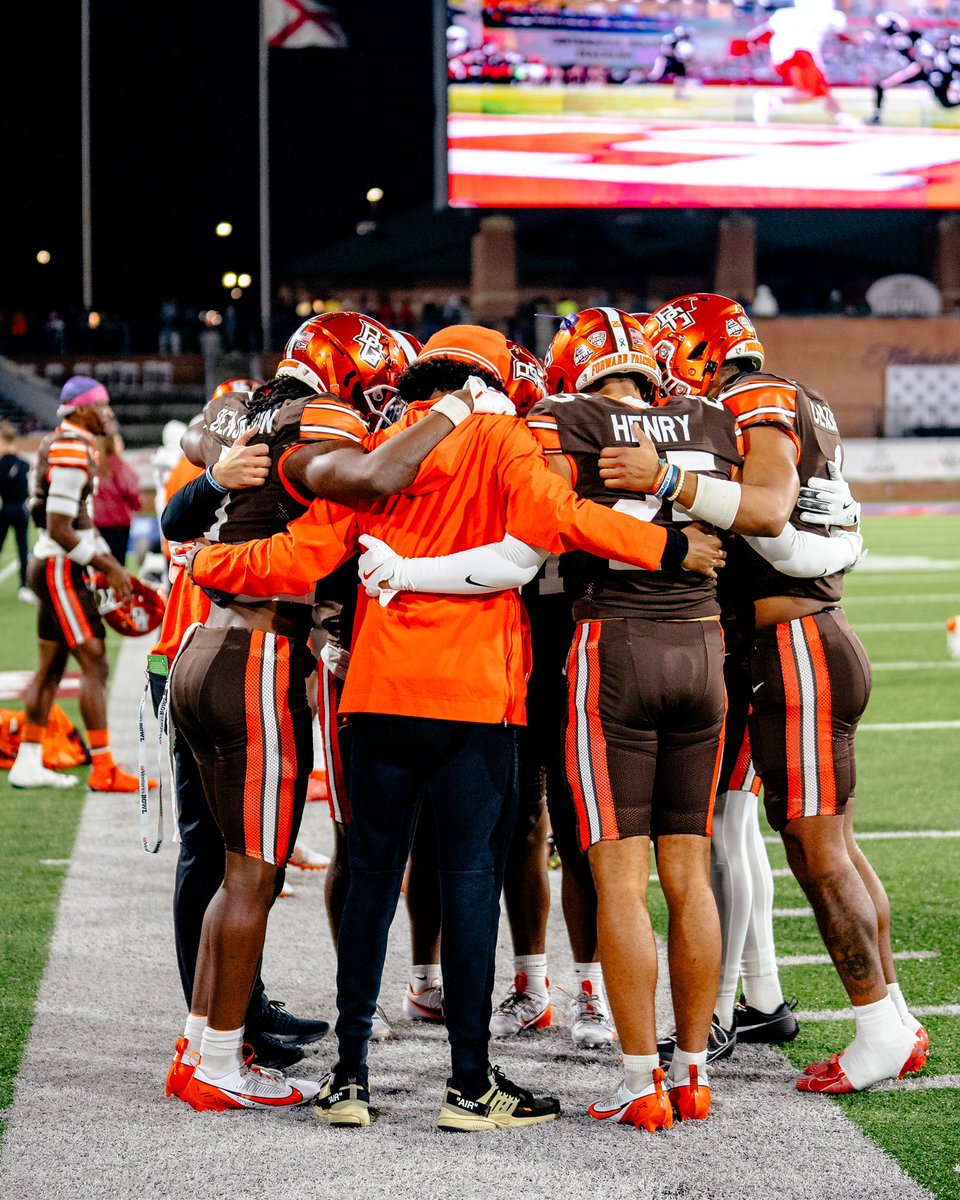 BjCalwise tweet media