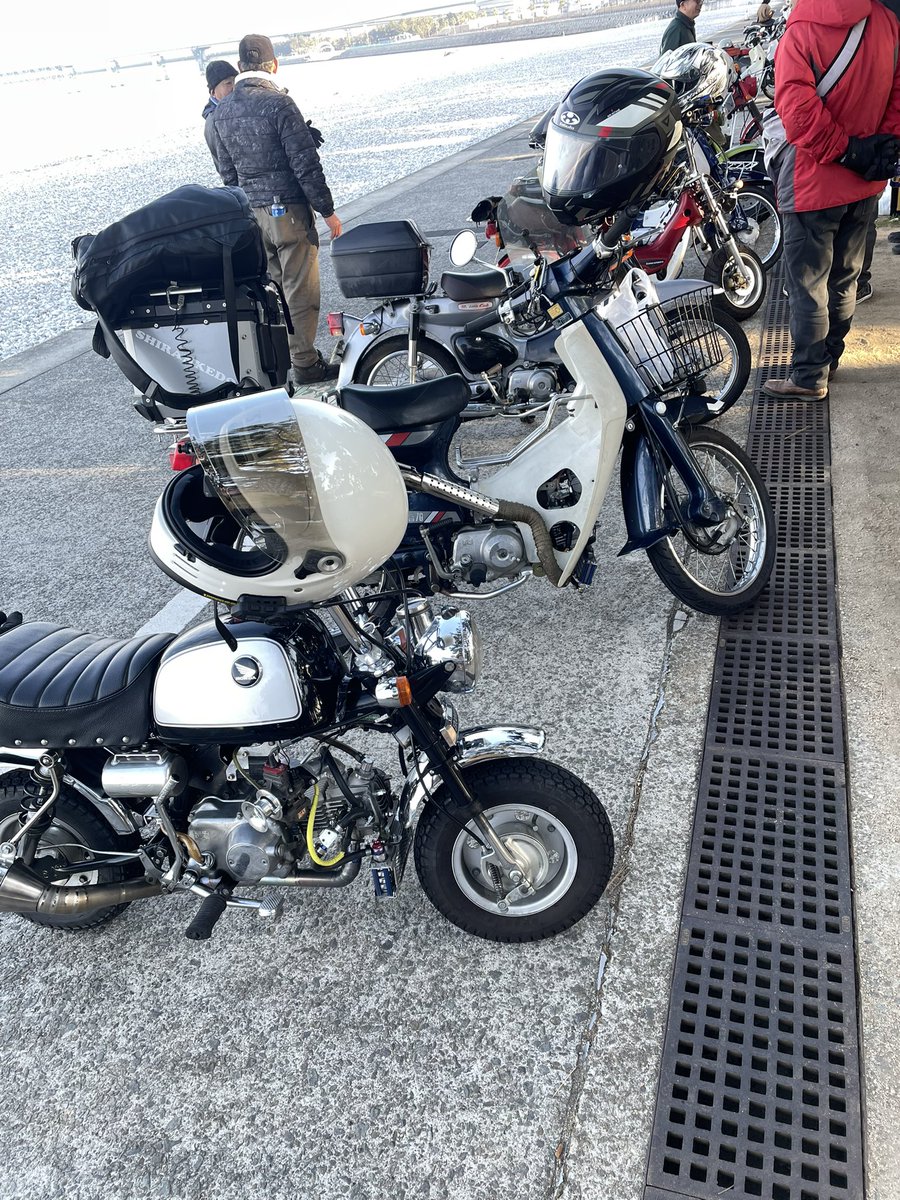 satosh100's tweet photo. マブモニ🏖️🥐☕️😊🏍️🏍️🏍️
1/19 11個目 の
バタークロワッサンメロンパン🍈BCMP
#マブモニ #マーブルビーチ #BCMP https://t.co/Vb4494rhsy