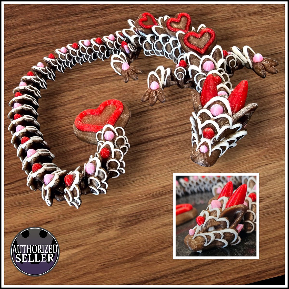 makeitmodit3d's tweet image. Cinderwings Cookie Heart Dragon
26" long, printed with Protopasta (Holiday Pine 2023, Fleck n' Fire, Unicorn Tears) and Cookiecad (Bubblegum elixir). 
$45, up on the website