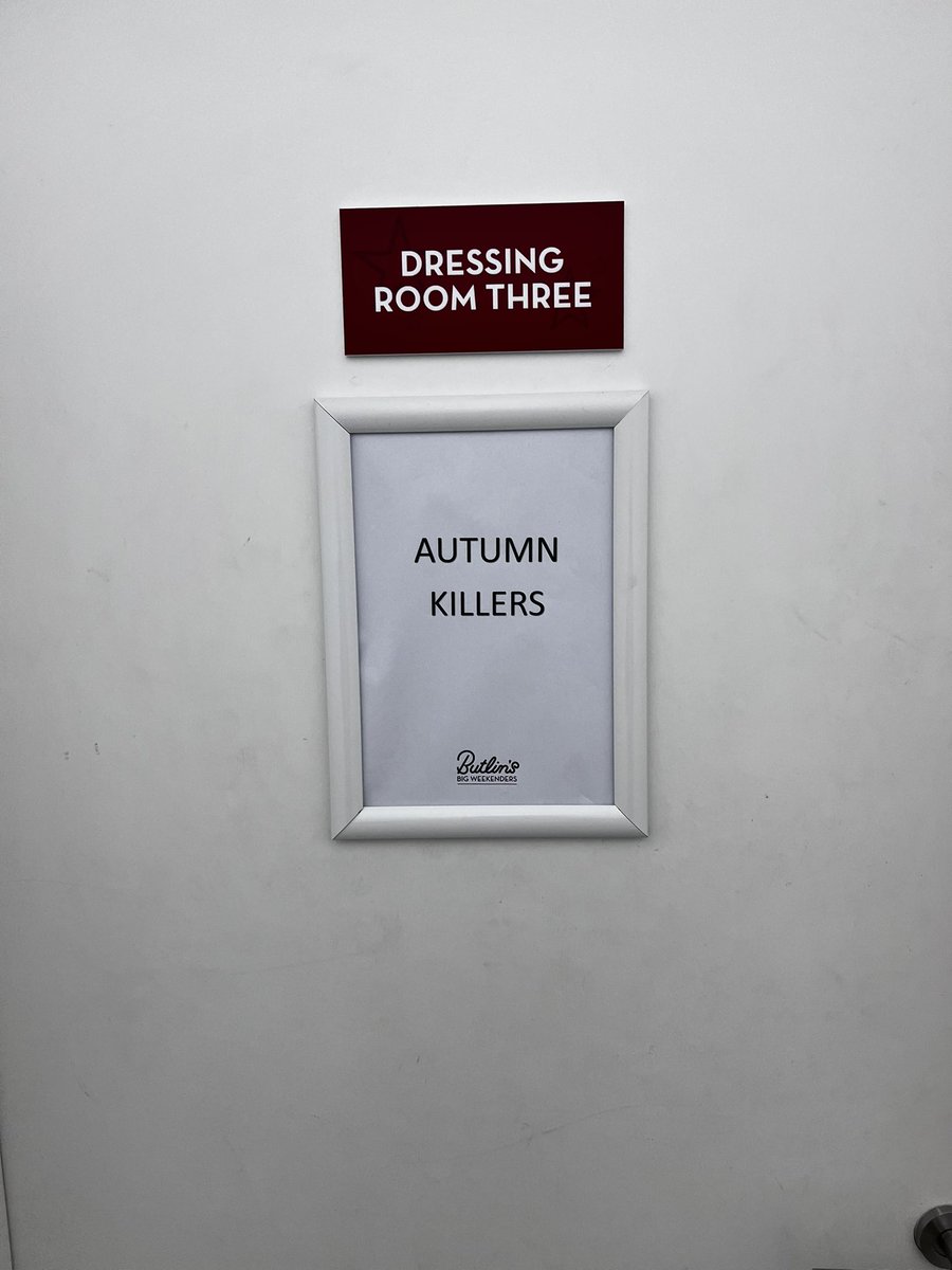 Wow, what a day. Our first gig of 2025 and we won the vote at Butlins Minehead - Tribute to Giants of Rock - Bootleg Ball. We are just blown away, it’s the first thing we’ve ever won, we’ve come close but never won so today is massive. The crowd were amazing and really took to