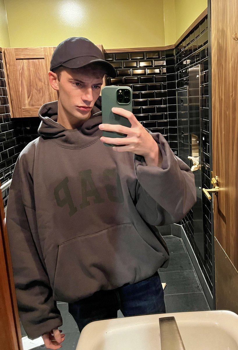 Live now
Twitch.tv/KoiJay