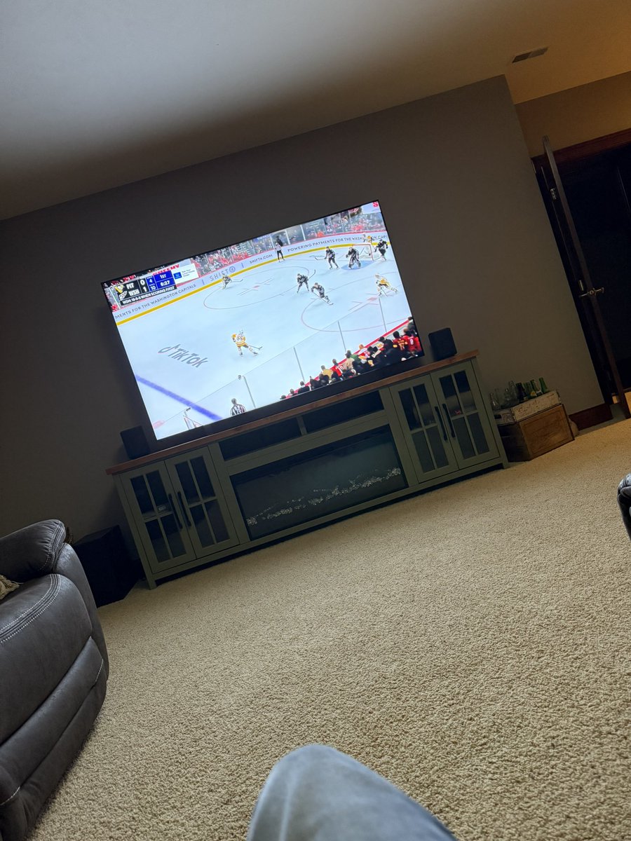 thins_tv's tweet photo. https://t.co/uYNHbf0GXM