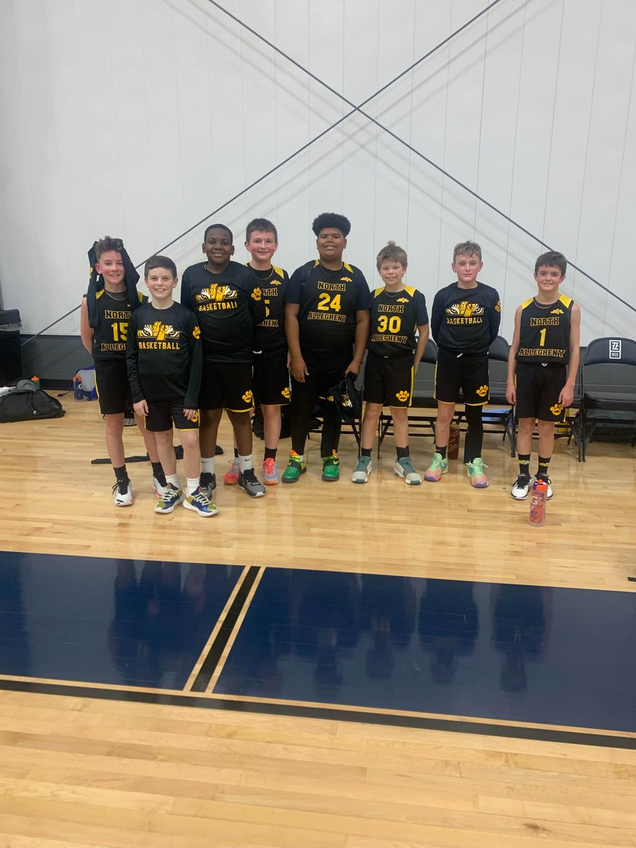 PYBL412's tweet photo. 5B Boys: North Allegheny 31 I Seneca Valley 15

The NA Tigers do it as a team and they pulled out all the stops in this one! https://t.co/OeeKM5zzgL