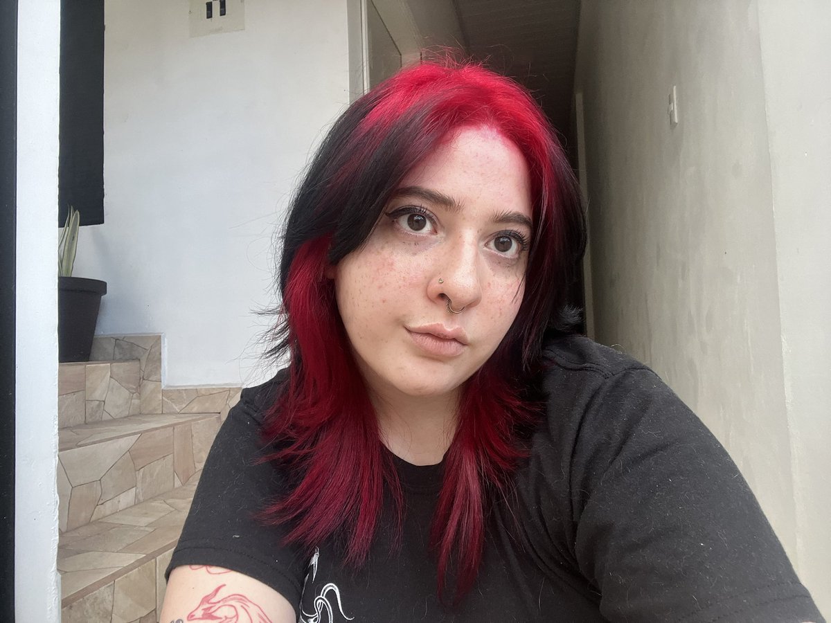 Helxnv's tweet image. Im the ultimate lifeform ❤️🖤💫