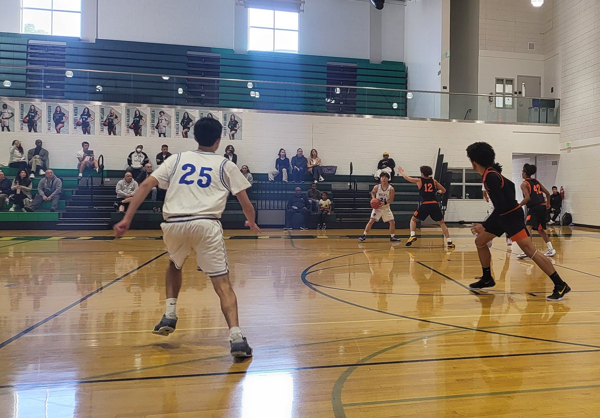 Wiseburn Da Vinci Boys Basketball (@wdvbball) on Twitter photo WDV 60 (17-6, 2-2)
Grant 49
Wolves get win at MLK showcase event
Jameson Johnson 22 pts, 5 rbs, 5 assts
Ahmose Daniels 12 pts, 12 rbs
Rashaan Smith big presence on D!
<a href="/breezepreps/">Breeze Varsity</a> <a href="/DamianCalhoun/">Damian Calhoun</a> <a href="/latsondheimer/">eric sondheimer</a> WDV 60 (17-6, 2-2)
Grant 49
Wolves get win at MLK showcase event
Jameson Johnson 22 pts, 5 rbs, 5 assts
Ahmose Daniels 12 pts, 12 rbs
Rashaan Smith big presence on D!
<a href="/breezepreps/">Breeze Varsity</a> <a href="/DamianCalhoun/">Damian Calhoun</a> <a href="/latsondheimer/">eric sondheimer</a>