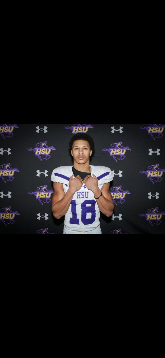 Rj_Johnson8's tweet photo. Had a great official visit with @HSUCowboys ! Thank you to @CoachDL_Niles for showing me and my family a great time! https://t.co/gNyFGMzIPc