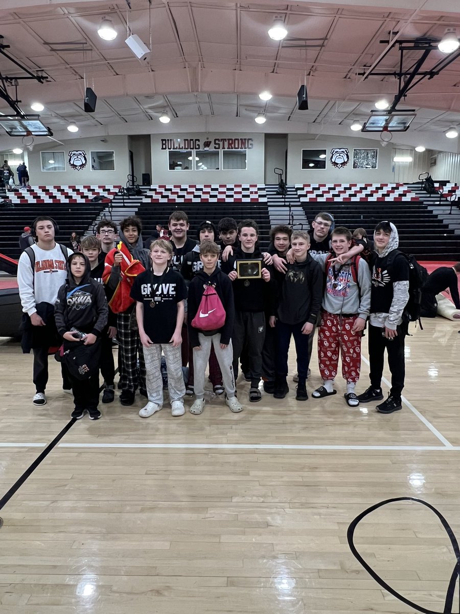 Grove Wrestling tweet media