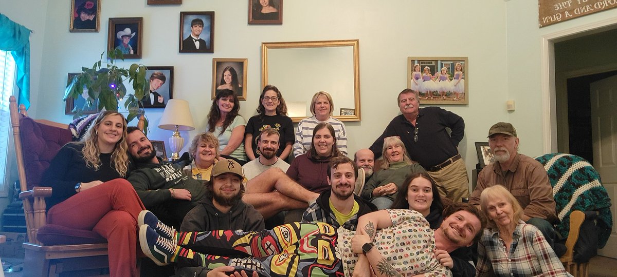 leachman17's tweet image. I TURNED 30 and am now considered old. Thanks for all the love that came out. I love you all.
