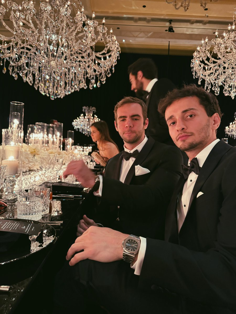 Ponzi Trader tweet media