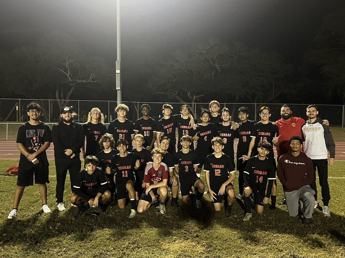 This past Thursday your Hudson Boys Soccer team finished the regular season with a record of 11-4-3. Anxiously awaiting the final district seeding and bracket. This team is determined to push for a title 🏆