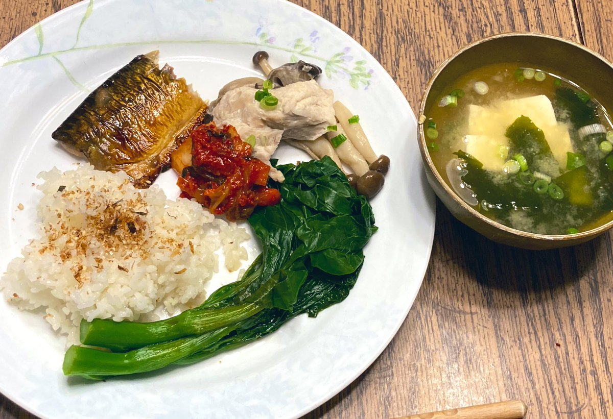 ethnicook tweet media