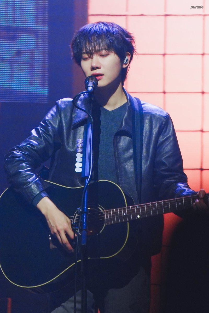 ᵖᵘʳᵃᵈᵉ tweet media