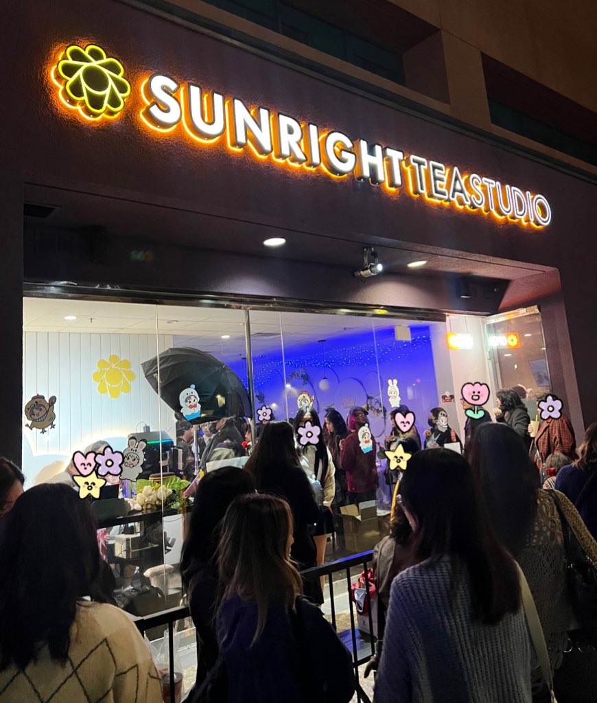 <a href="/Joapplesauce/">jo🍎</a> <a href="/SunrightTea/">Sunright Tea Studio</a> <a href="/Lads_fanevents/">Global Love and Deepspace Fan Events</a> thank you thank you for such an amazing night/event 💜