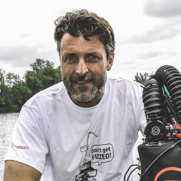 DykMassan's tweet photo. Stefan Panis is coming to The Scandinavian Dive Show. https://t.co/c33VGKO4Np