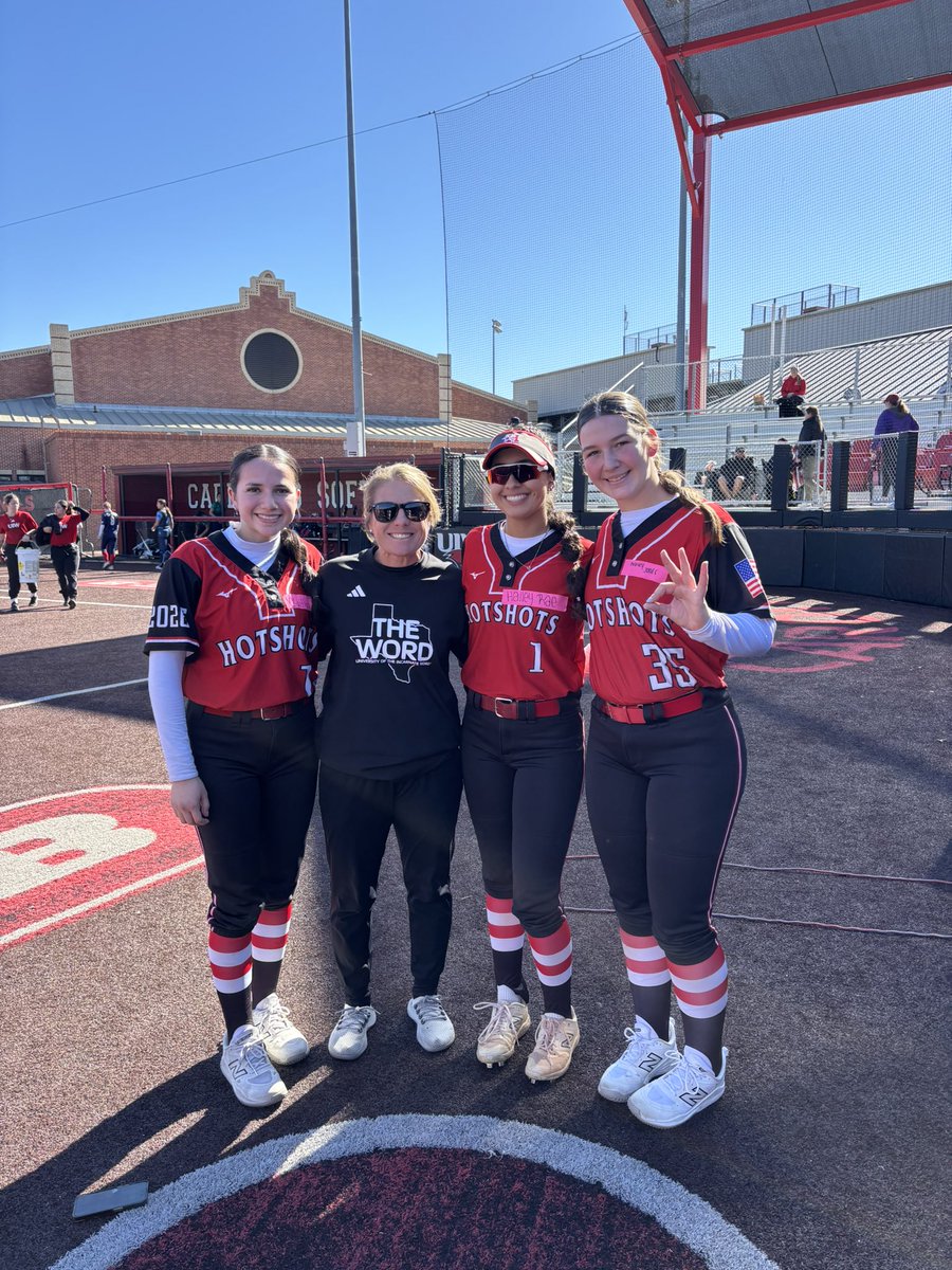 Aubrey Jones (@ajones2k27) on Twitter photo Had such an amazing time back at <a href="/UIWSoftball/">UIW Softball</a>! Got to talk with the players and also got some great feedback! Good luck this season and Go Cards!!👌🏻👌🏻<a href="/terry_seneca/">Terry Seneca</a> <a href="/gjpalme/">Joey Palmer</a> <a href="/THE_Sydneygee/">Sydney Gutierrez</a> <a href="/HS16uKnight/">Hotshots National 16U Knight</a> <a href="/Coach_KKilgore/">Katie Welch</a> <a href="/BuechnerBen/">Ben Buechner</a> <a href="/deanofsoftball5/">Kim</a> <a href="/robynleightonn/">Robyn Leighton</a> Had such an amazing time back at <a href="/UIWSoftball/">UIW Softball</a>! Got to talk with the players and also got some great feedback! Good luck this season and Go Cards!!👌🏻👌🏻<a href="/terry_seneca/">Terry Seneca</a> <a href="/gjpalme/">Joey Palmer</a> <a href="/THE_Sydneygee/">Sydney Gutierrez</a> <a href="/HS16uKnight/">Hotshots National 16U Knight</a> <a href="/Coach_KKilgore/">Katie Welch</a> <a href="/BuechnerBen/">Ben Buechner</a> <a href="/deanofsoftball5/">Kim</a> <a href="/robynleightonn/">Robyn Leighton</a>