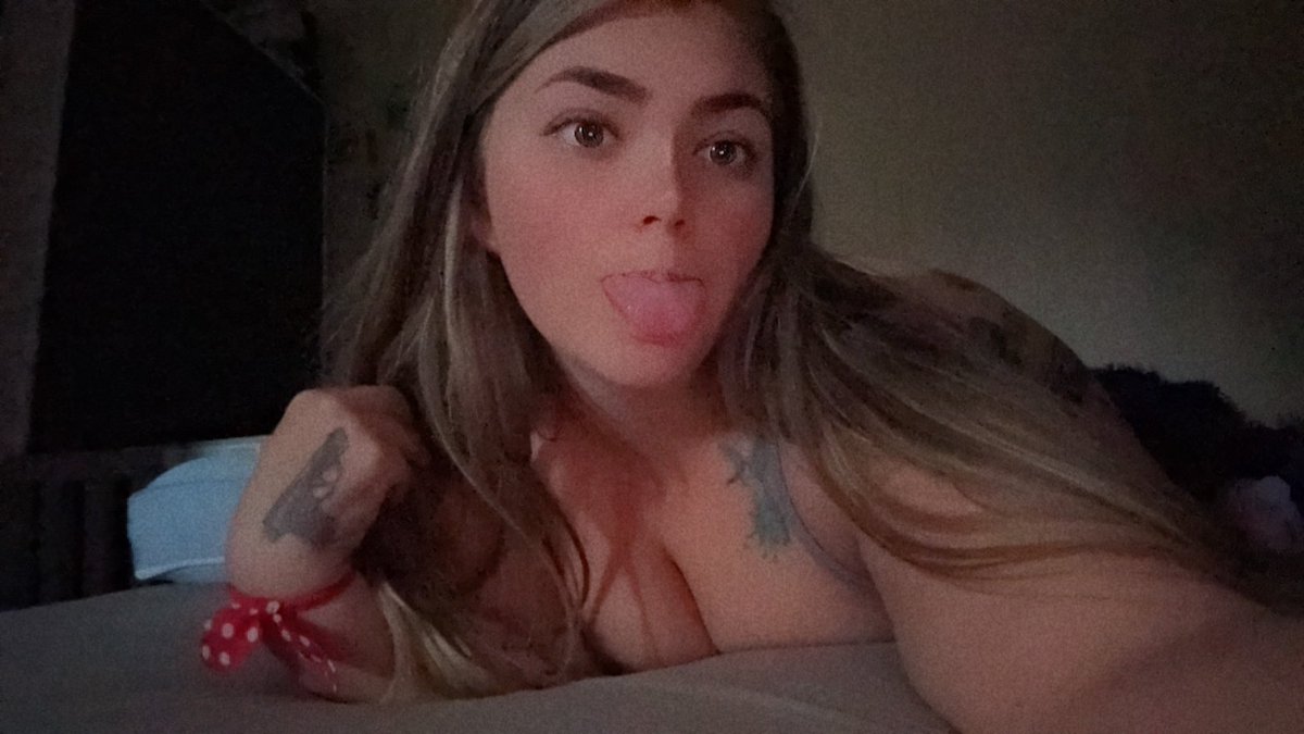 ashluv (@ashluvbug91) on Twitter photo 