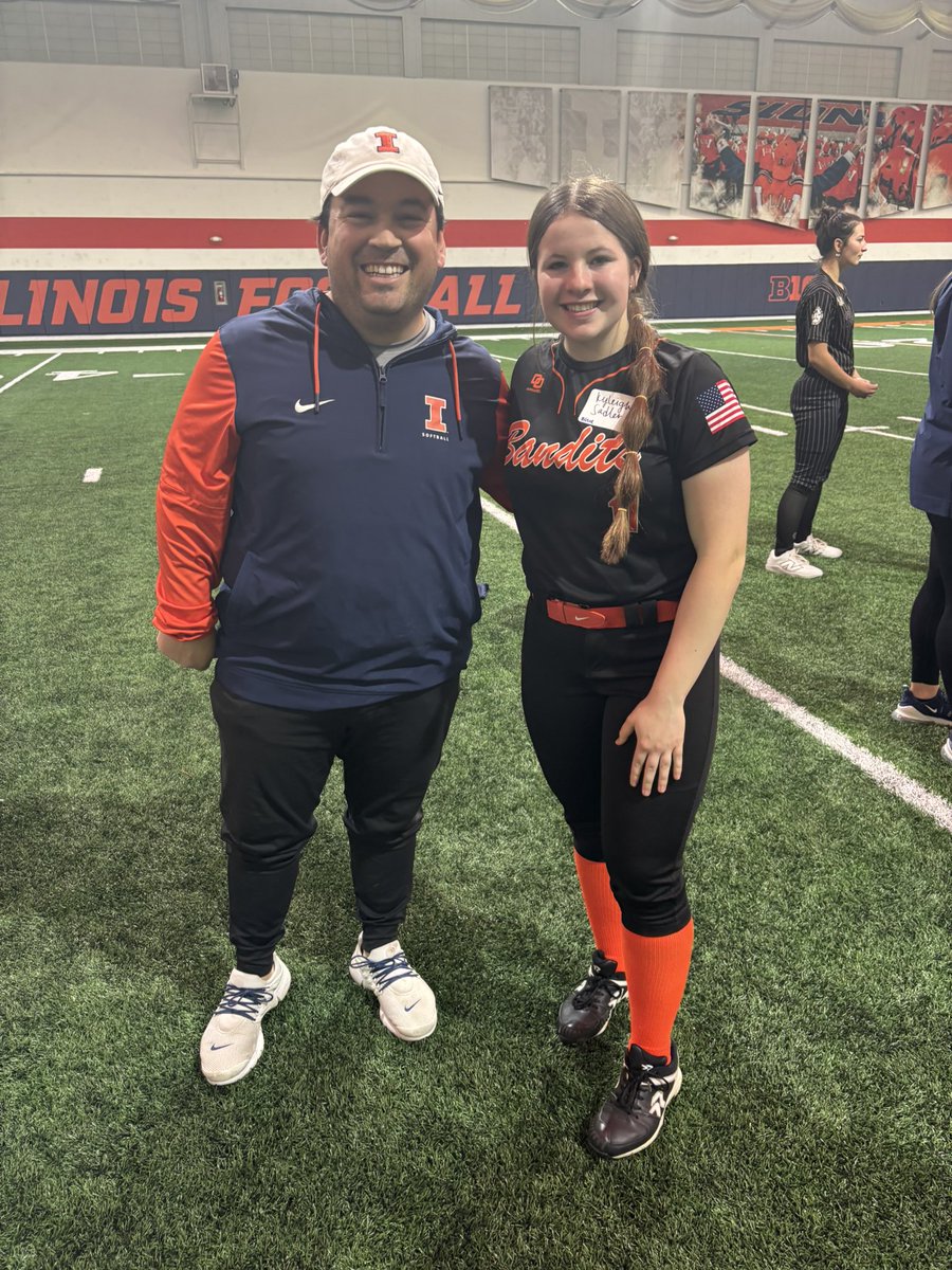 Had a great day today <a href="/IlliniSB/">Illinois Softball</a> camp! Thank you <a href="/Coach_Veee/">Kirsten Verdun</a> for the great pitching drills and tips that will help me with my mechanics and drop! Loved the scrimmages and game play too! <a href="/TyraPerry13/">Tyra Perry</a> <a href="/coach_troutsta/">Coach Trout</a> <a href="/bgoler10/">Brendan Goler</a> <a href="/ttsmevents/">Tommy T</a> <a href="/ogxsoftball/">OGX</a> <a href="/BanditsTrackMer/">Beverly Bandits Premier Trackwell/Meredith 18U</a>