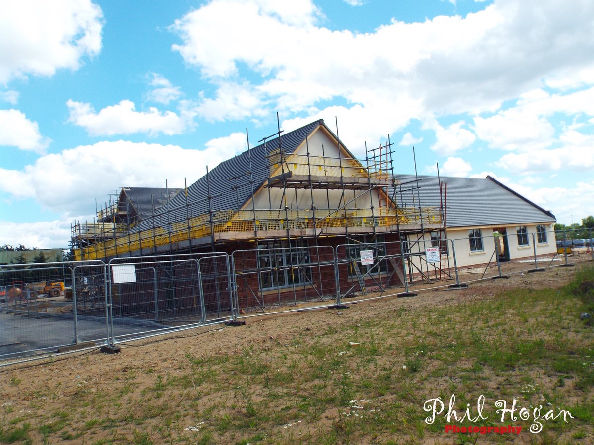 Barley Farm construction 2015 now a thriving buisness in Barton upon Irwell #Barleyfarm #Greeneking #Philhoganphotography #Eatery #Bartonuponirwell