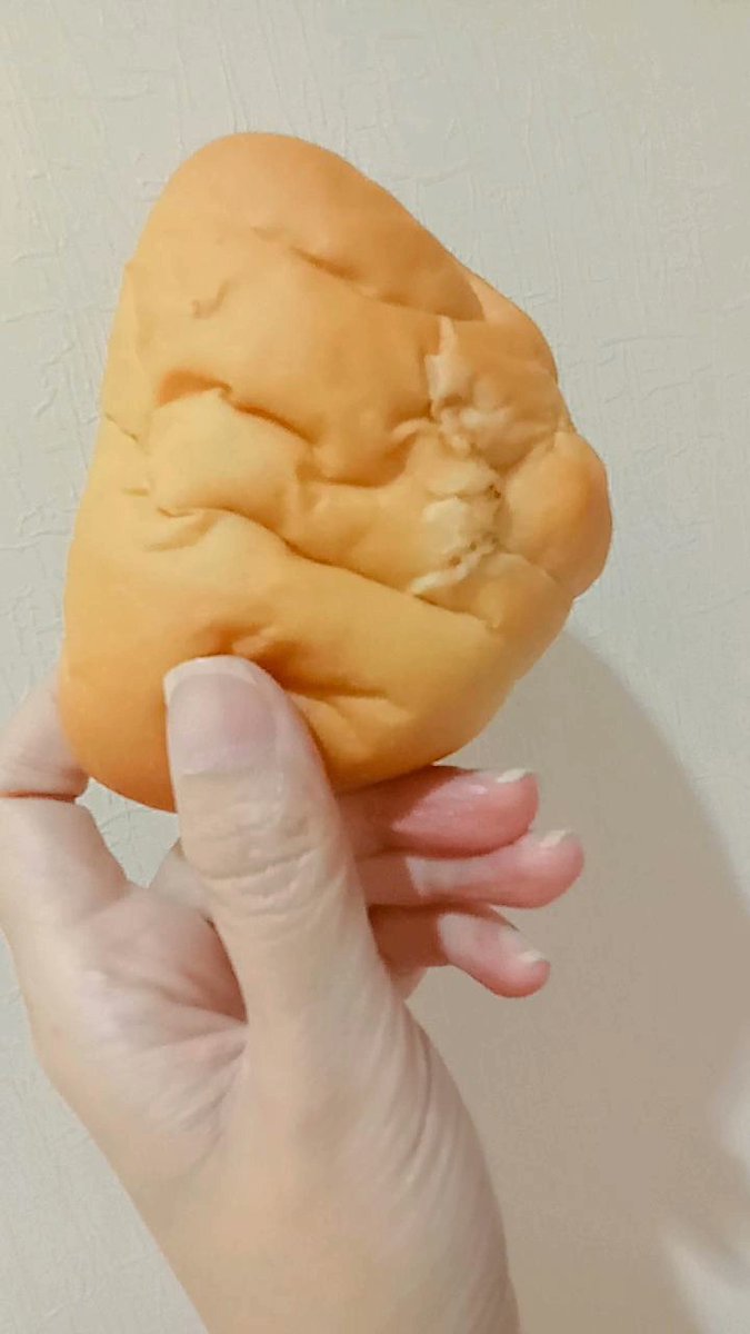 melmelkml's tweet image. A pinch of salt, a dash of soul..
#saltbread
#veganbread
#sentulcity
#Soibakehouse