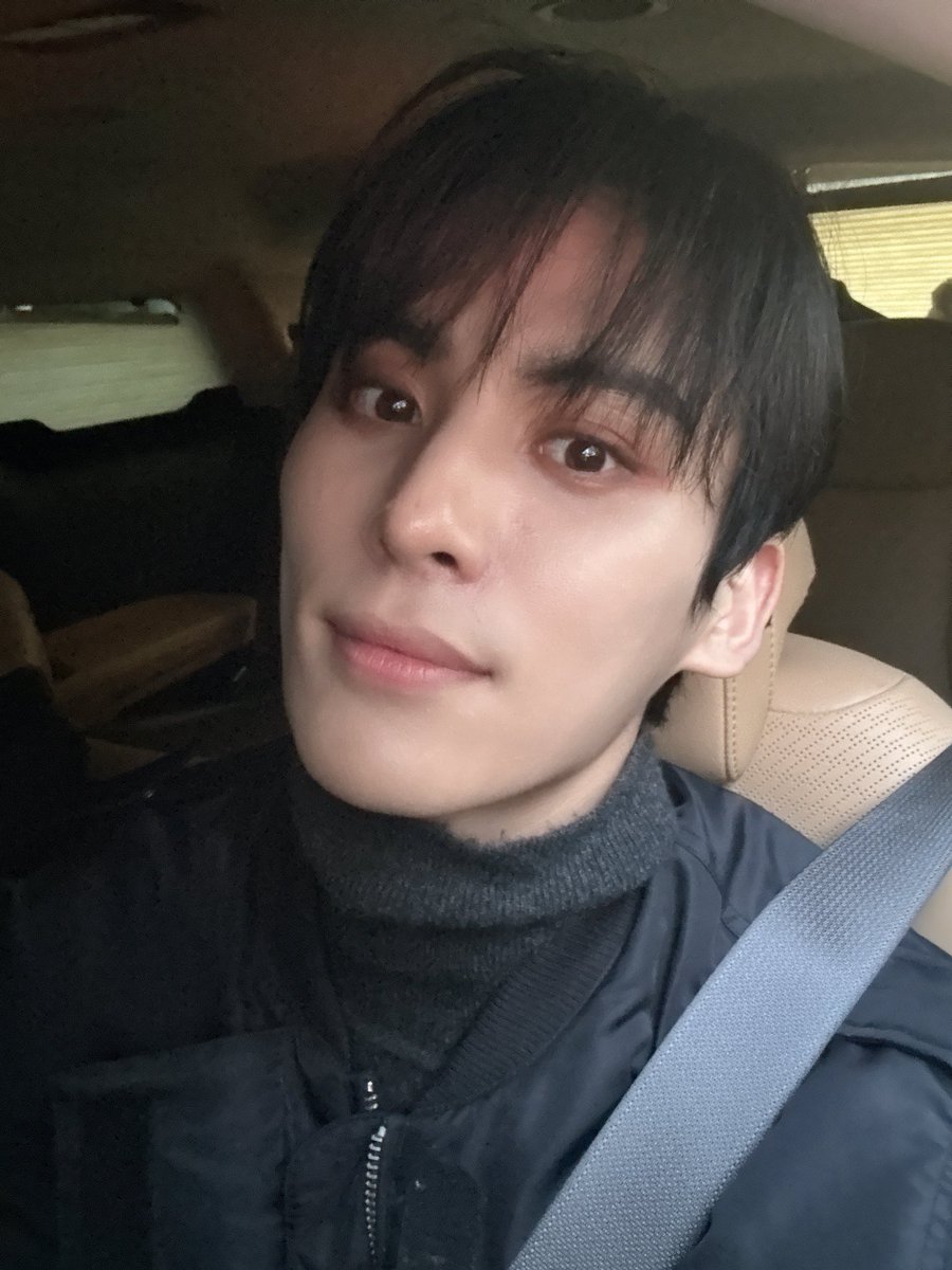 youknow0228's tweet photo. 250119 프롬

미모 달란트 엄청나세요😍

#유태양 #YOOTAEYANG #ユテヤン #SF9 https://t.co/yJruxIkwtj