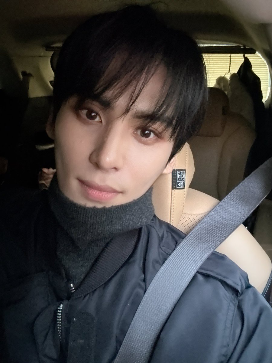 youknow0228's tweet photo. 250119 프롬

미모 달란트 엄청나세요😍

#유태양 #YOOTAEYANG #ユテヤン #SF9 https://t.co/yJruxIkwtj