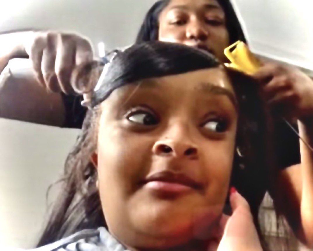 ⋆ ᵀᴬᴱ ⋆ tweet media