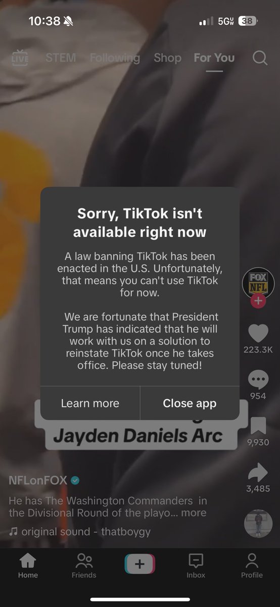 The last video I could watch on TikTok was of this girl beautifully singing My Heart Will Go On in a stairwell 💔