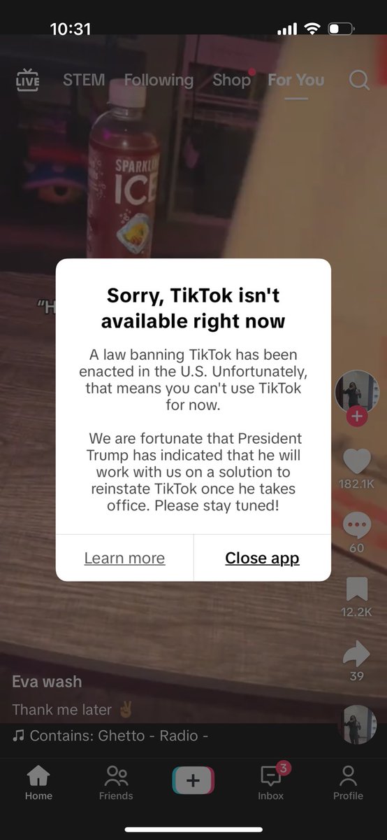 mortimerTBeaur's tweet photo. Great, now I can’t look at hot girls I won’t ever talk to while rotting in my bed violently hungover. What happened to the game i loved. #tiktok #dispair https://t.co/8xeeEWjG2j