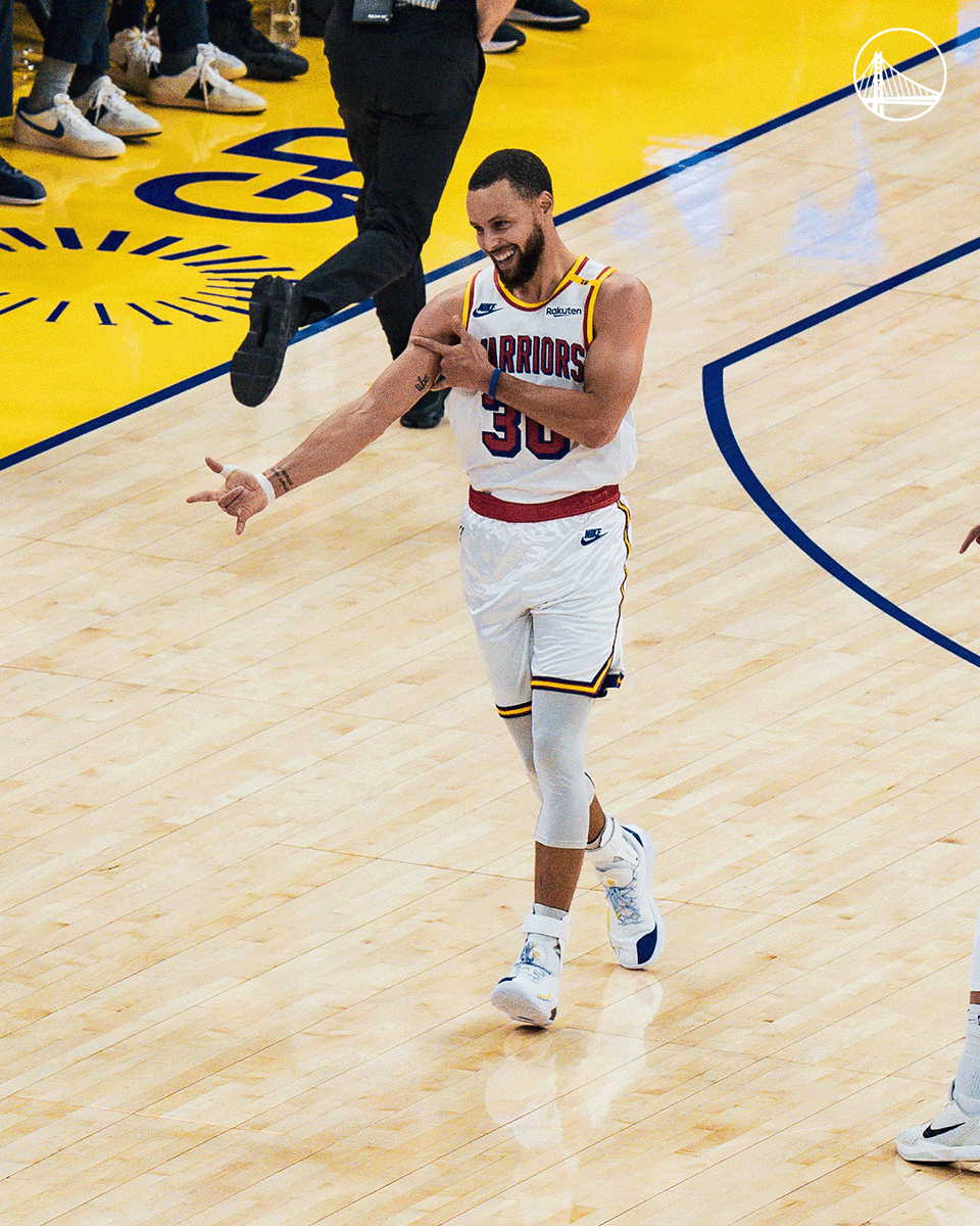 warriors's tweet photo. 3⃣0⃣ doin' work

⭐️ https://t.co/UJvZISU6rp https://t.co/DnDYTlyIX4