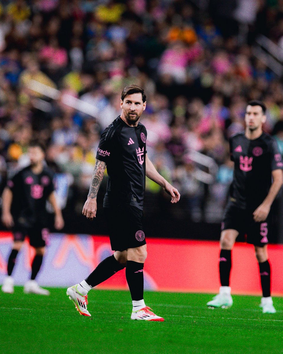 Messismo10's tweet photo. EL PRIMERO DEL AÑO. https://t.co/6UtV9T0o4p