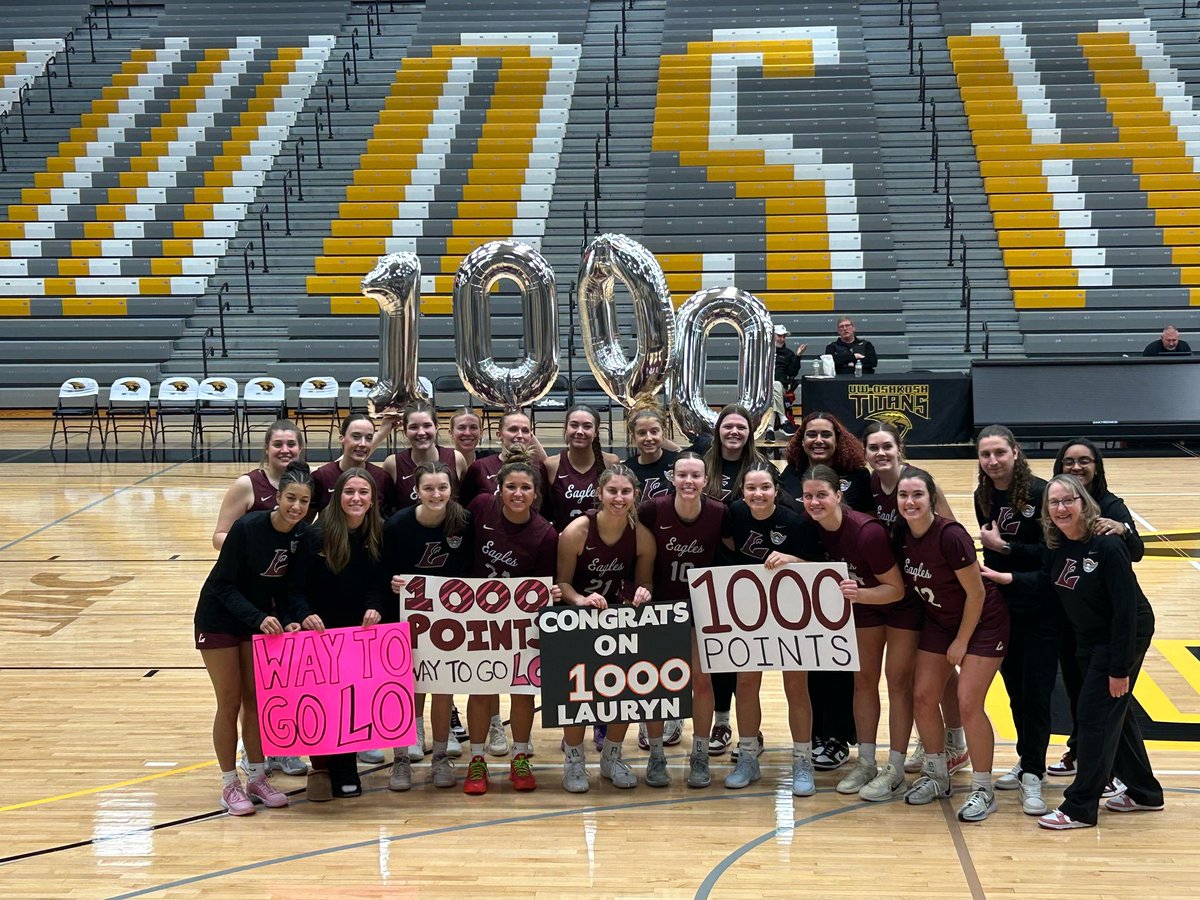 Tonight after her 12th point of the game, Lauryn Milne became the 18th player in school history to join the 1,000 point club. 

Congratulations to <a href="/MilneLauryn/">Lauryn Milne</a> !!

#AsAnEagle🦅