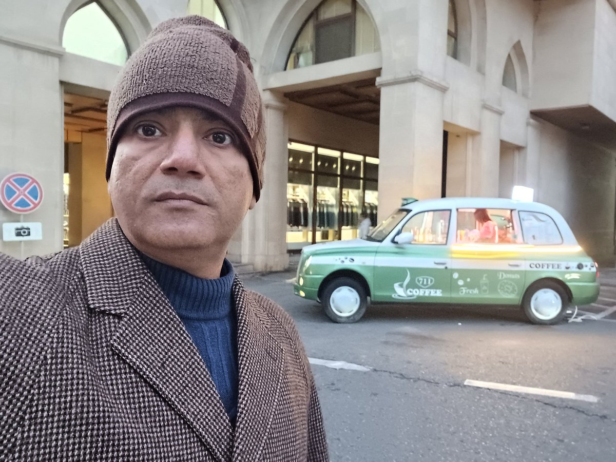 AvinashDugar's tweet photo. #Baku, #Azerbaijan on Jan 16, 2025. 

1. A Fruit, yet to find out the name.
2. The City which loves Cats.
3. Coffee shop in a Car.
4. #NizamiStreet, a must visit. https://t.co/Ww2fqBmQSF